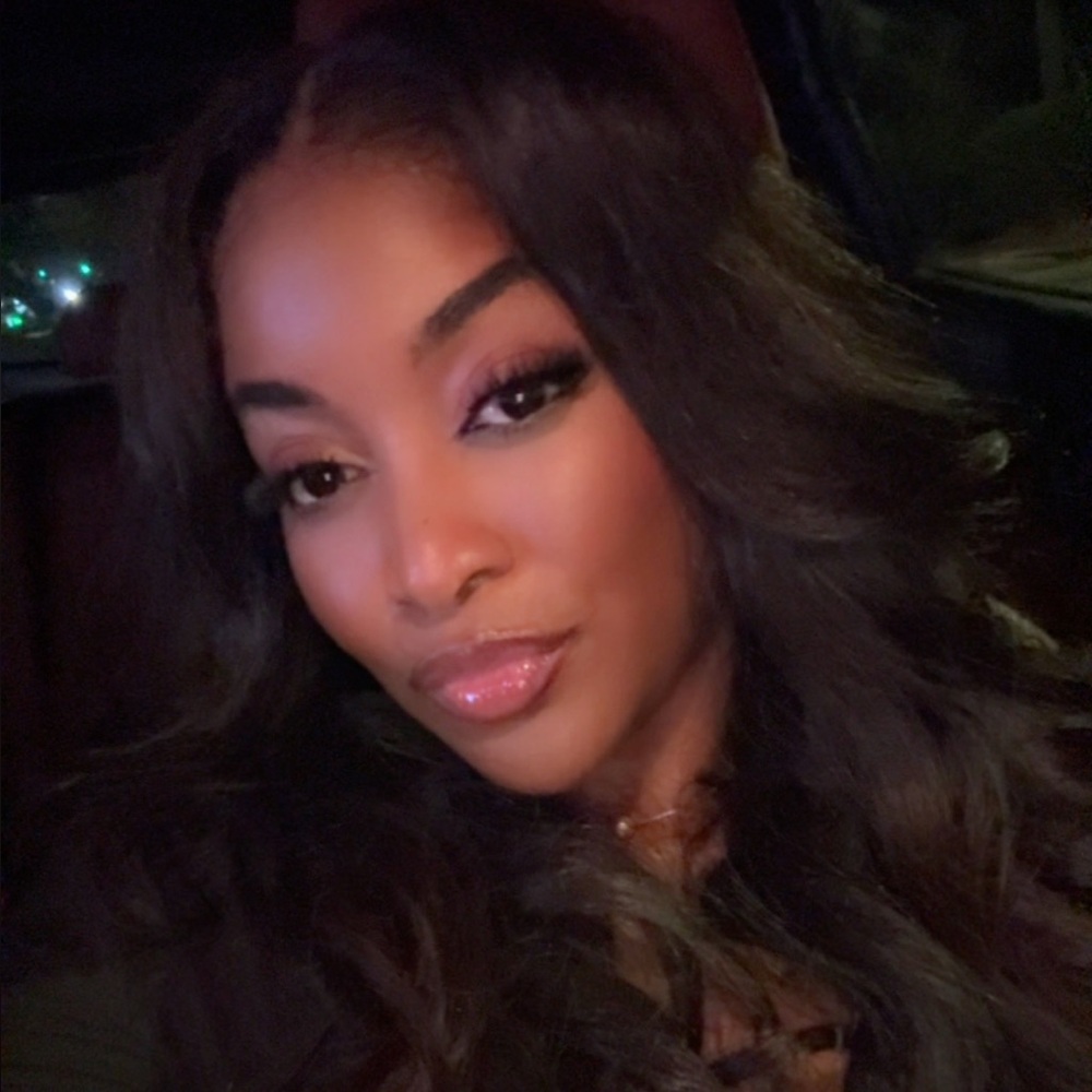 Meet your Poshette, Shavon🌸